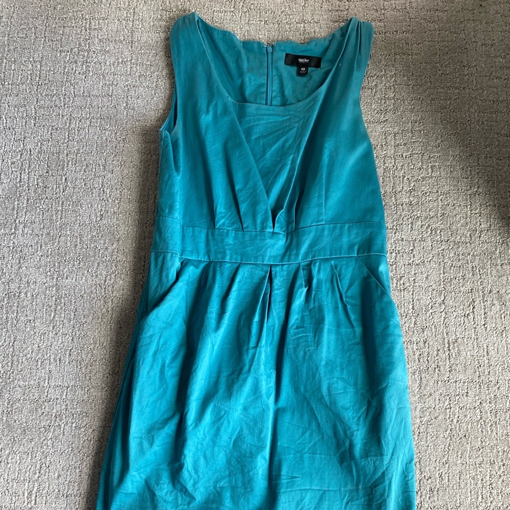 Blue dress